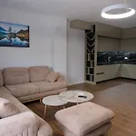 Eden House Kukes