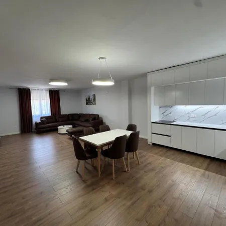 Eden House Apartmán