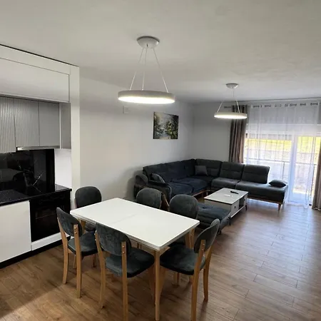 Eden House Apartmán