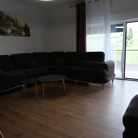 Eden House Appartement