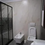 Eden House 아파트 *
