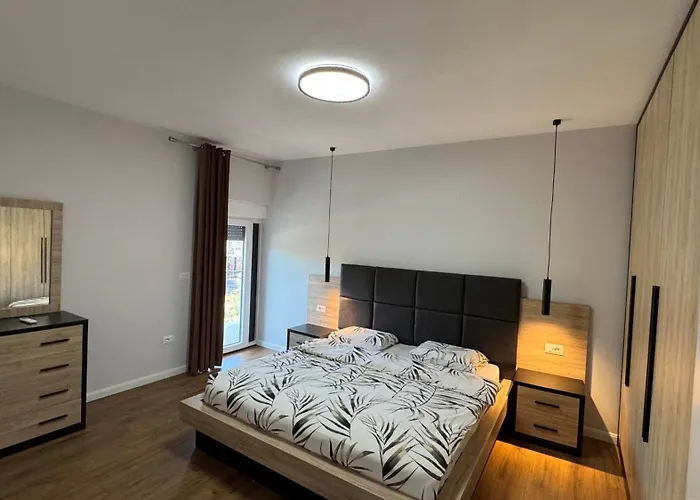 公寓 Eden House Kukes